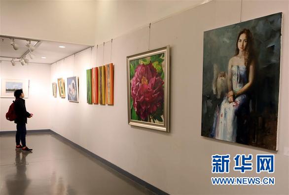 （XHDW）（2）第二届亚洲美术双年展在香港揭幕 